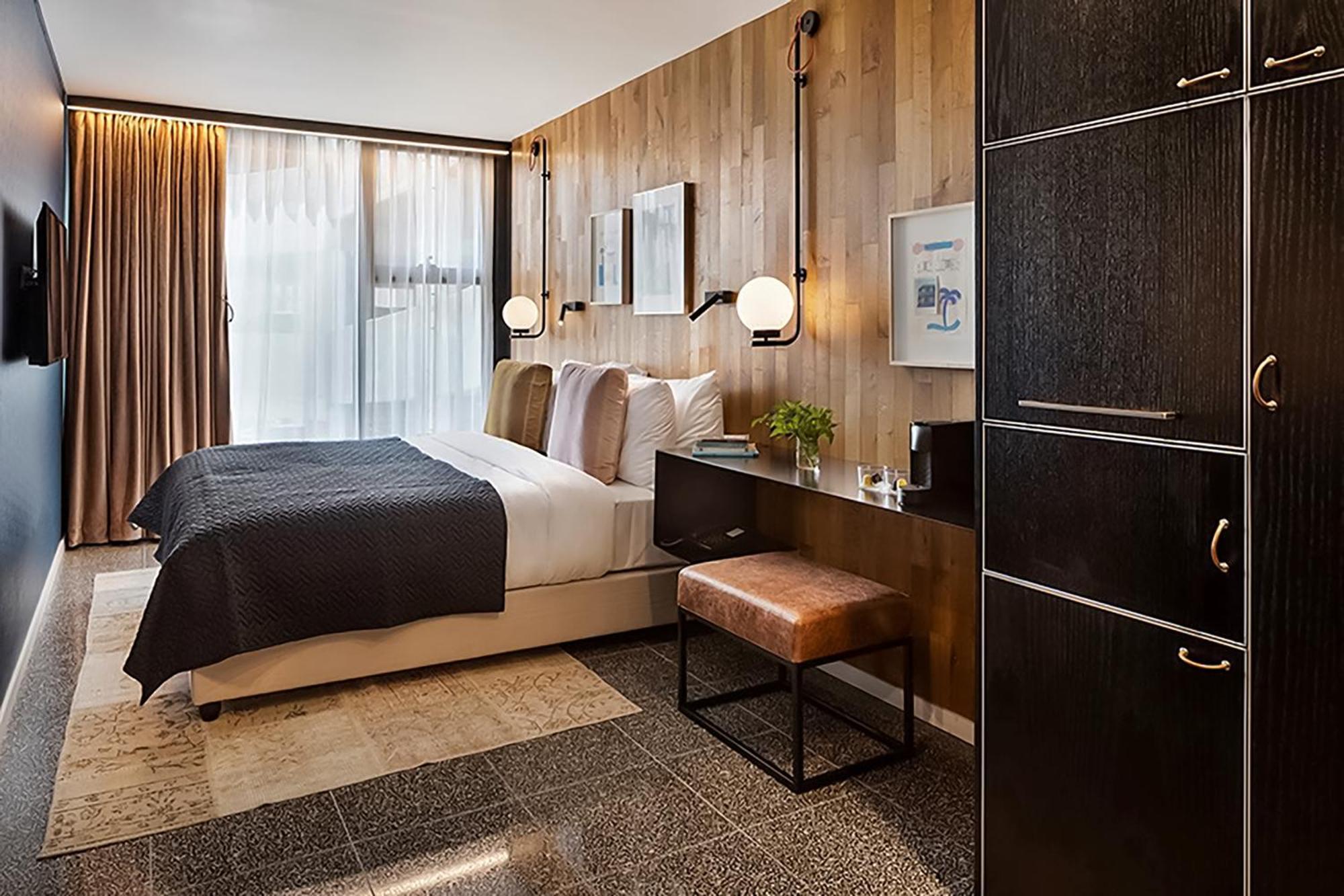 Standard Double or Twin Room,757752322:JPEG