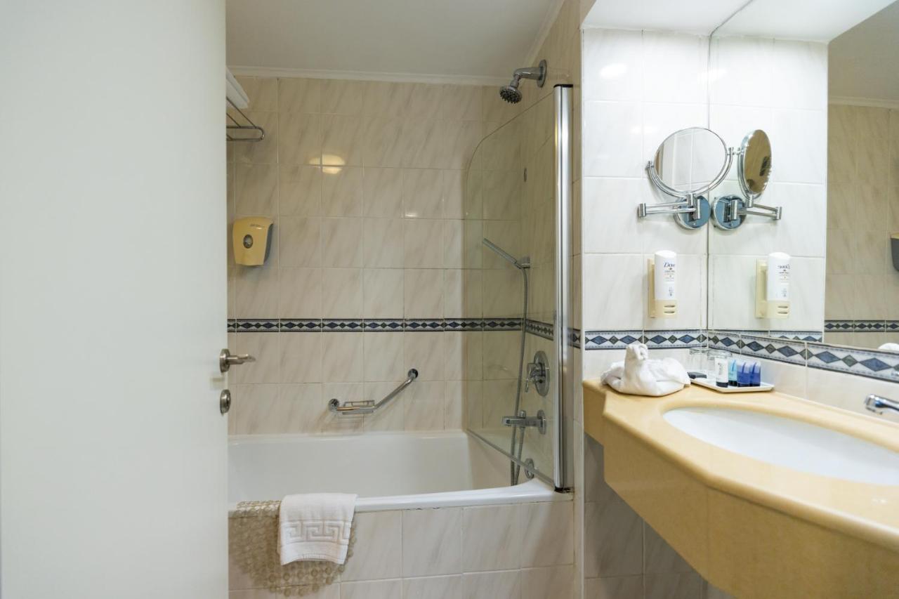 Premium Double or Twin Room,1415508936:JPEG