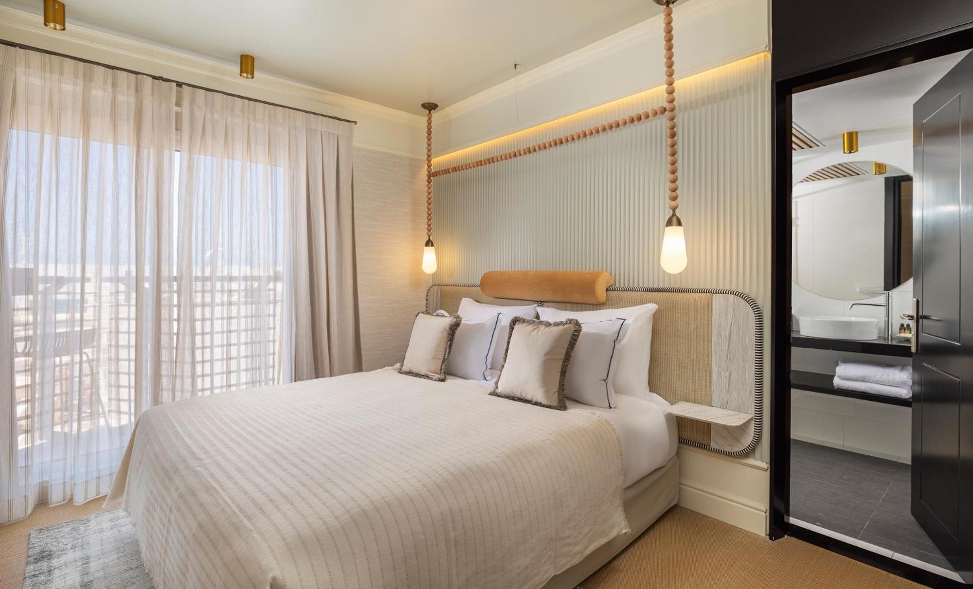 Suite with Sea View