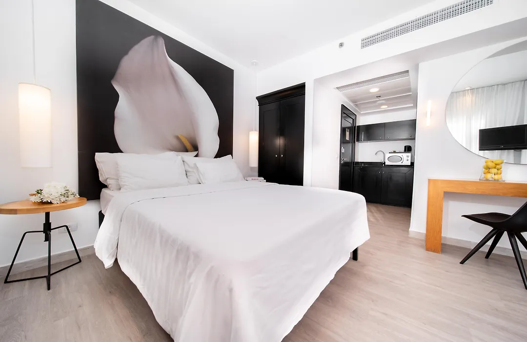 Savoy Sea Side Hotel (Adults Only)-1