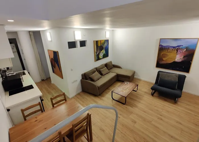 Central Stay Tlv Beachfront