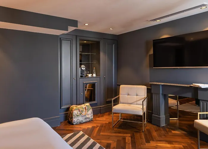 Debrah Brown, A Member Of Brown Hotels Tel Aviv, Israel