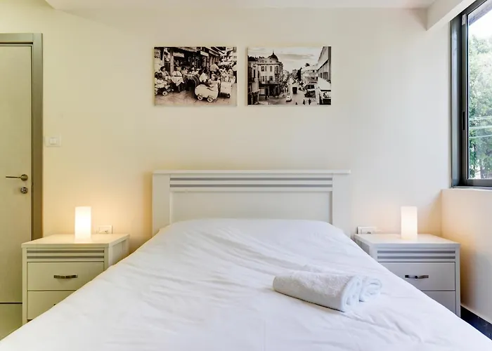Dizengoff Inn Apartments