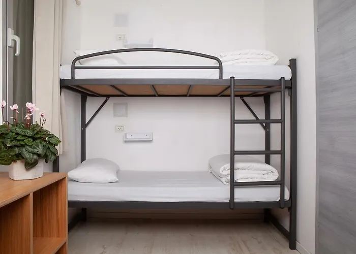 Little Tel-Aviv Hostel, Israel